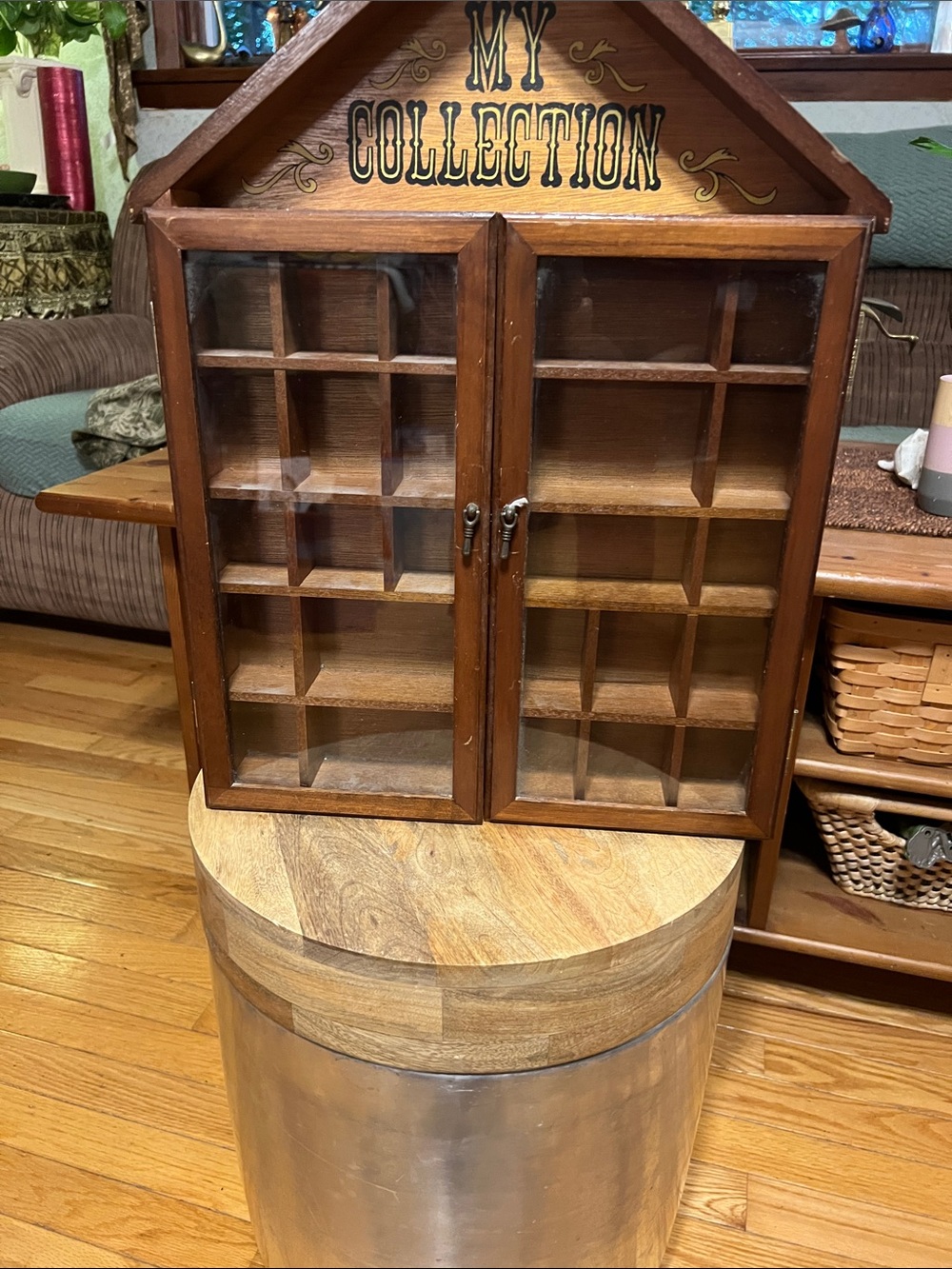 NY Collection Wooden Jewelry Display Cabinet in Brown